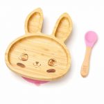 Dětský bambusový talíř a lžička pro první příkrmy – Zajíček, 18x23cm, růžový